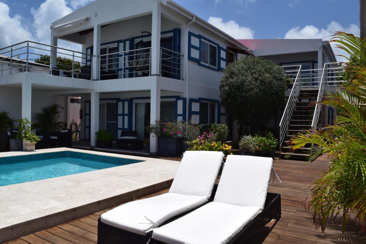 Tradewinds Apartments Simpson Bay Exterior photo